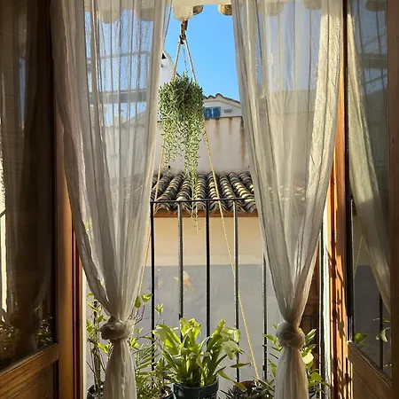 Oldtown Family House With Amazing Terrace - 3 Minutes From Beach! Holiday home *